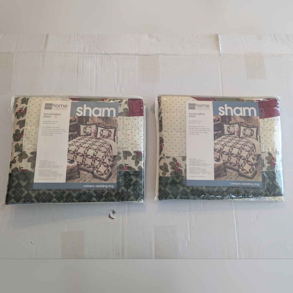 Vtg JC Penney Home Collection Handcrafted Shams "Crimson Wedding Ring" Set Of 2